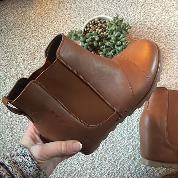 New without tags Sorel Dups - Picture 12 of 14